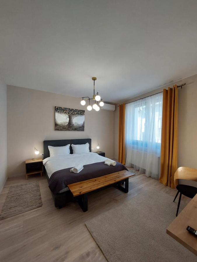 Mandarin Premium Apartments Târgu-Mureş Exteriör bild